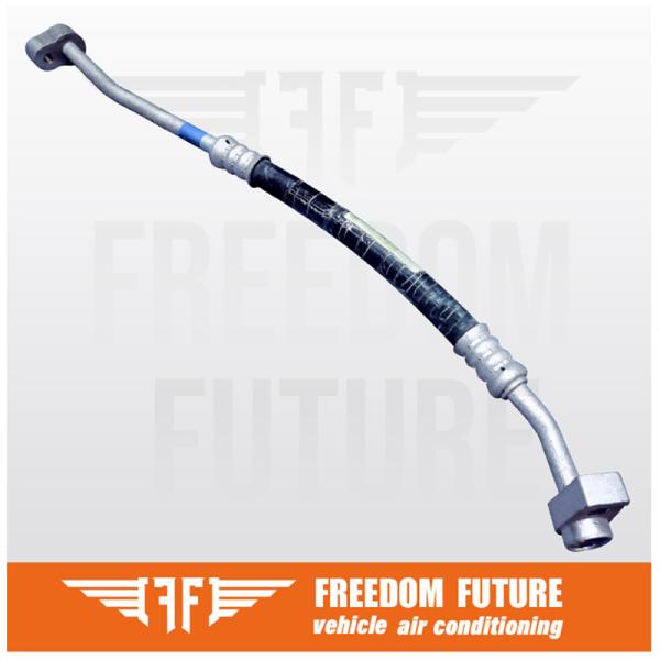 F1F119D567AB Ford Focus III 1.6L tuyau de décharge AC pour 10-17 résistant à la corrosion