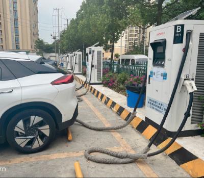 Smart Commercial EV Charging Points Stations 180kW EV Charger Chademo CCS