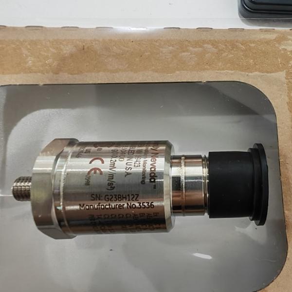 Bentley Nevada 330400-01-05 Accelerometer 1/4-28 UNF Integral Stud Multiple Approvals