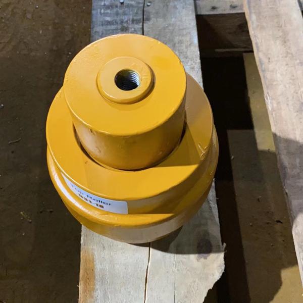 Мини экскаватор PC55 Carrier Roller Top Carrier Roller Upper Roller For Komatsu Crawler Excavator Части подъезда экскаватора