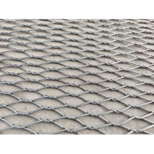 Wirediameter 0.5mm To 3.2mm Flexible Bird Netting Engineered To Ornamental Plants