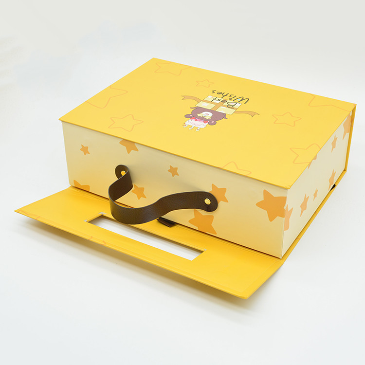 Коробка сусального золота CMYK складная упаковывая для ODM одежд младенца