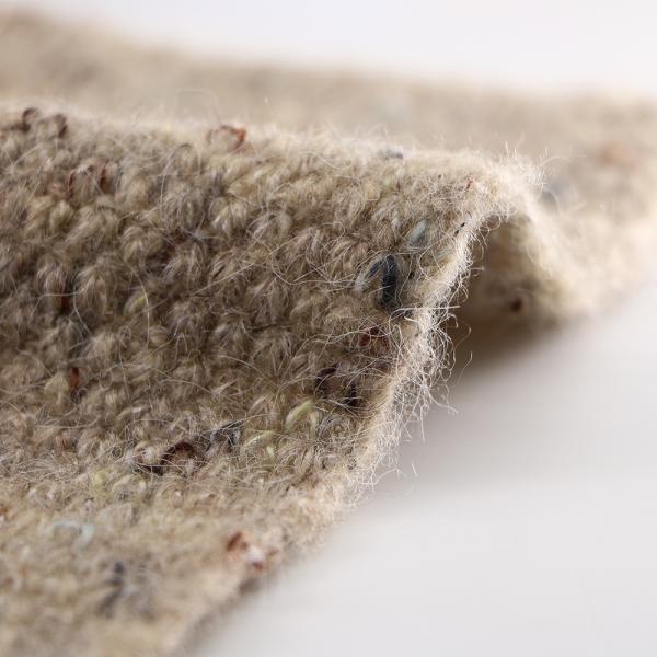 Fluffy Soft Blend Recycled Wool Yarn Multipurpose Anti Fouling