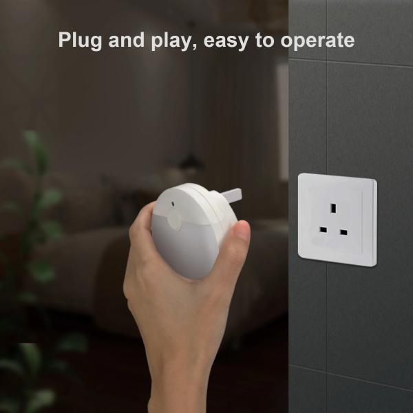 Plug In AC110V UK Dusk To Dawn Sensor Light 3x AAA LED Night Light