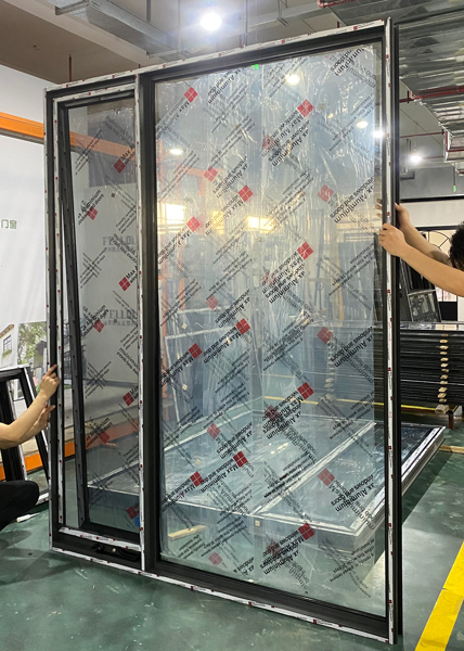 Luxury Meets Efficiency – Thermally Broken Awning Window