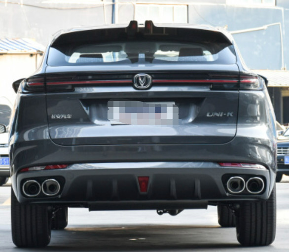 CHANGAN UNI-K   2021 2.0T делюкс место среднее SUV двери 5 версии 5