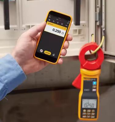 Fluke 1630-2 FC Earth Ground Clamp Meter