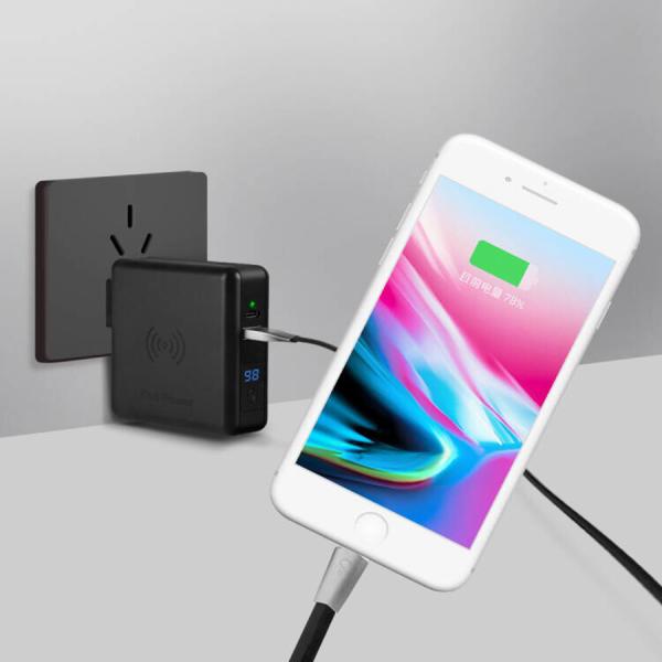 Dual Ports 8000mAh Fast Charge Wireless Charger Power Bank