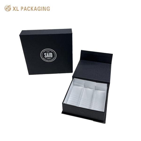4-Cavity Black Magnetic Chocolate Gift Box with 350g Silver Paper Insert