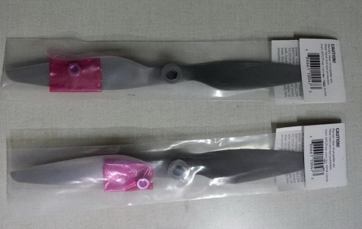U.S. Imported APC Carbon Fiber Oil-Moving Fixed-Wing Saber Propeller Model Propeller