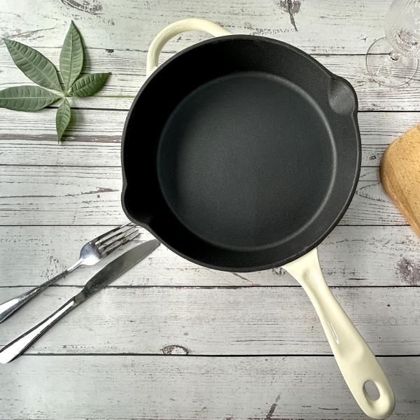 L'émail de fonte a enduit faire frire l'intérieur de Pan Non Stick Durable Black