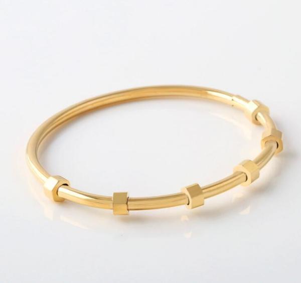Modern design stainless steel  bracelet jewelry with high quality