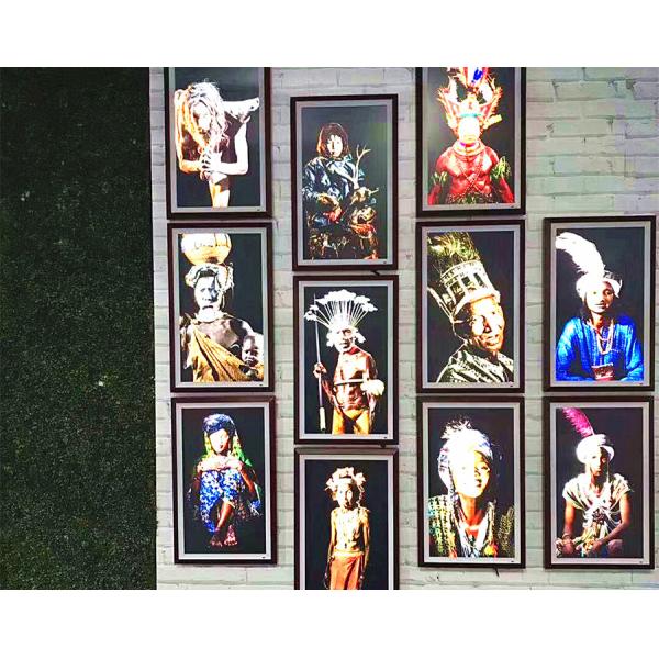 Narrow Bezel LCD Digital Signage For Large Scale Shopping Malls Display