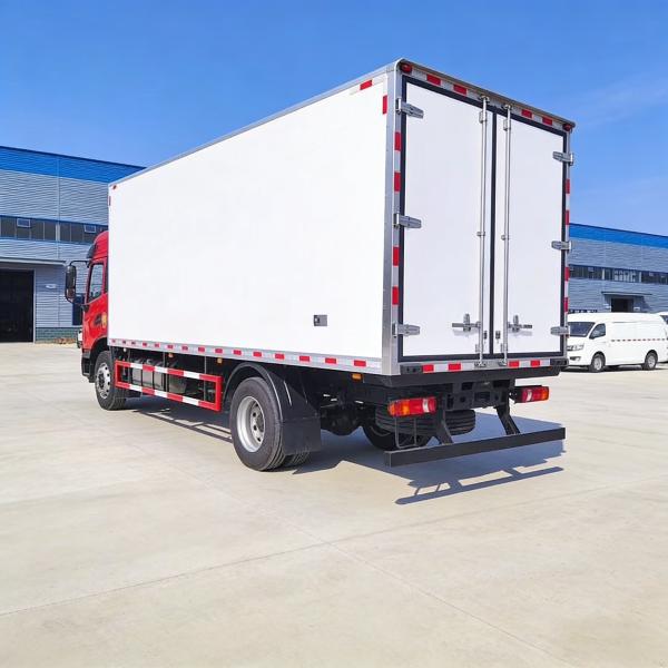 Dongfeng 6.5m/7.8m Refrigerated Food Transport Freezer Vehicle Refrigerator Van Box Truck