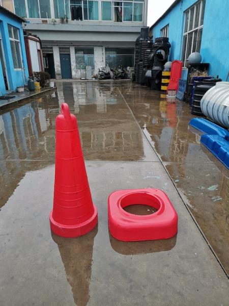 LDPE Solid Billet Aluminum Mould Road Barrier  Polishing