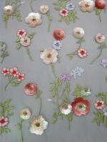 a lantejoula 3D colorida bordou a tela que Seuqin floral perlou a tela do laço