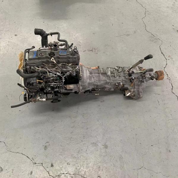 2WD/4WD Mitsubishi 4M40T Engine For Pajero And Jeep OEM Guaranteed