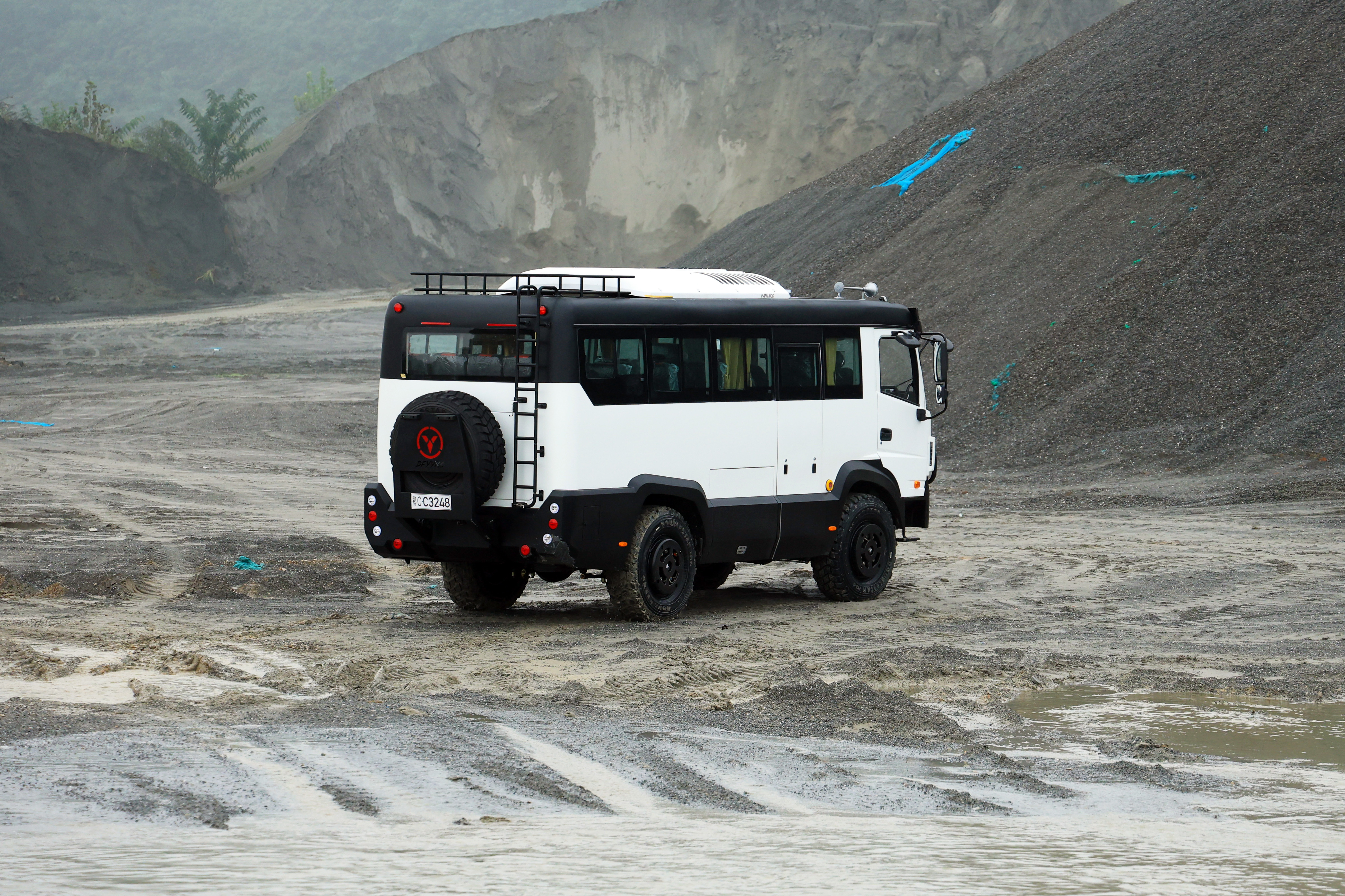 Yunnan Mengshi Automobile Sales Co., Ltd.