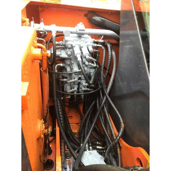 Doosan Engine Original Hydraulic Valve 6 Ton Mini Excavator for Construction Machinery in Korea