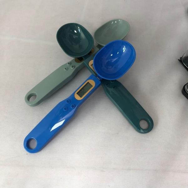 Balance numérique à cuillère, ménage, écran LCD, balance de pesée, balance électronique de mesure des aliments, cuisine, innovante, 500/0,1g