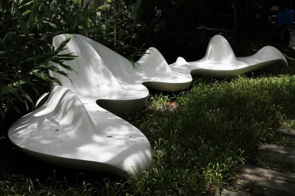 Mirror Surface Large Metal Outdoor Sculpture Abstract 6.6 Meter Length