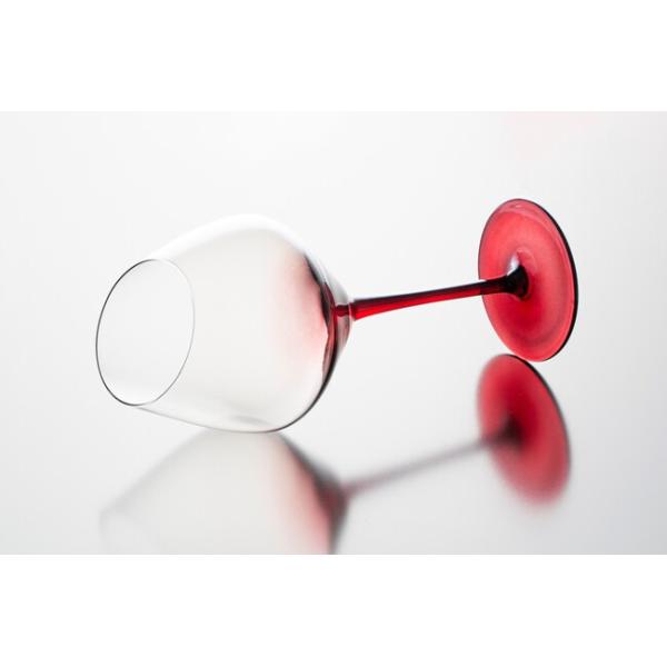 Electroplated Slanted Red Tinted Wine Glasses 19 Ounces Lead Free 550ml Hand Blown