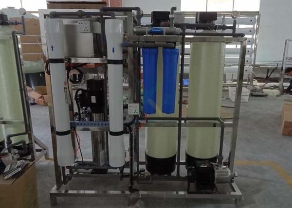 1000LPH Brackish Water System / Treatment , RO Water Treatment System For Drinking Water