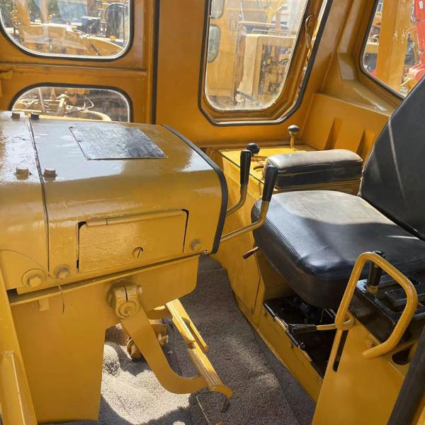 Original Used CAT D7G Bulldozer 150kw Rated Power 4.2m3 Blade Capacity