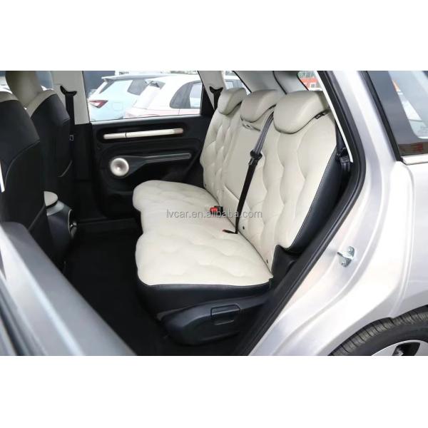 Left-Hand Steering Wuling Baojun Popular and Affordable Five Door Five Seat Hatchback