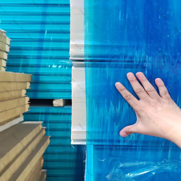 Panneaux isolants de chambre froide de 100 mm, 120 mm et 75 mm pour maintenir les fruits de mer frais