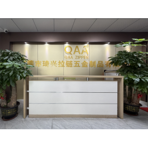 Dongguan Qixing Zipper Hardware Products Co., Ltd