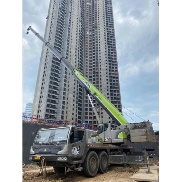 Used Zoomlion ZAT950 95 Ton All Terrain Crane 52m Boom Original Paint Well Maintained 2020 Export