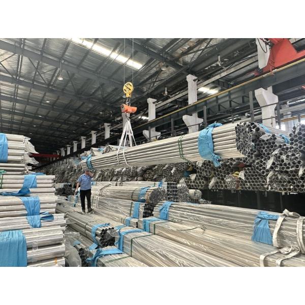Square 6mm 304 Stainless Steel Pipe 3 Inch Welded For High Temperature