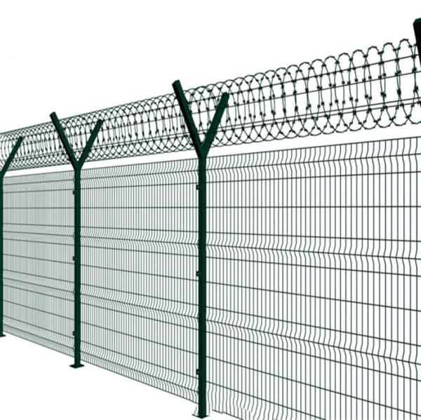 V Shape Top Airport Security Fencing 50*100mm Hole Highway Fence