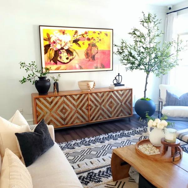 Custom Wooden Kitchen Sideboard Media Console With Glass Doors