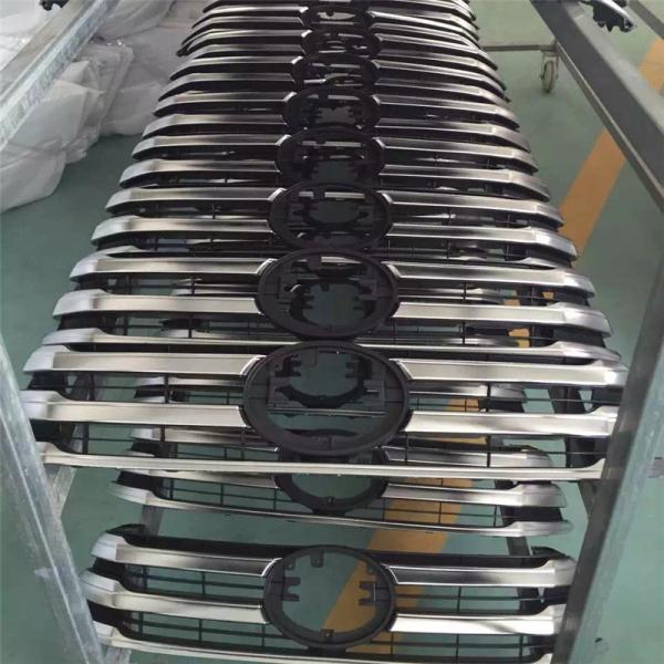 Toyota New Hilux Revo 2015 2016 OE запасные части Передняя решетка Хромированная и черная