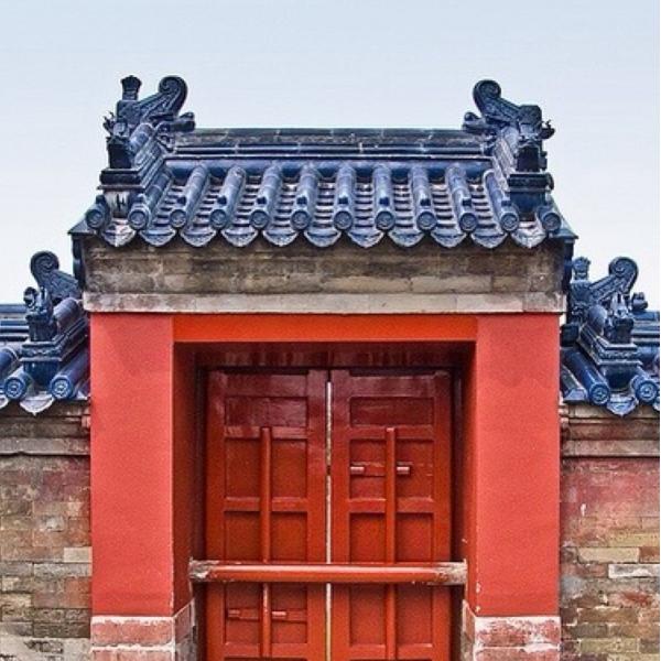 Вилла глины каолина черепиц конструкционного материала китайская застекленная голубая