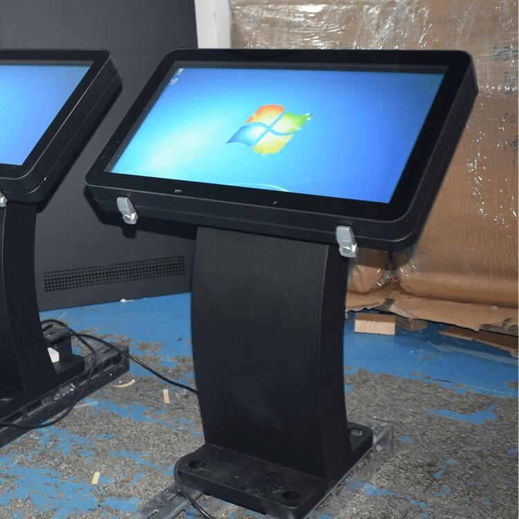 Outdoor Interactive Information Kiosk 32 43 55 65 Inch Touchscreen Display for Smart City and Public Use