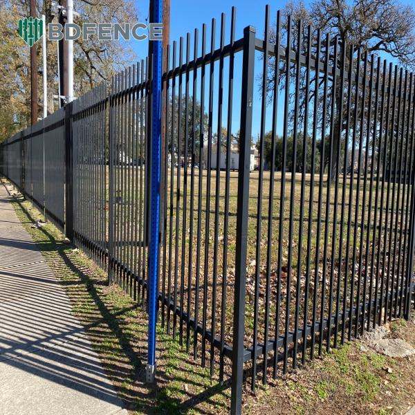 Robust Tubular Steel Fence Heavy-Duty Construction