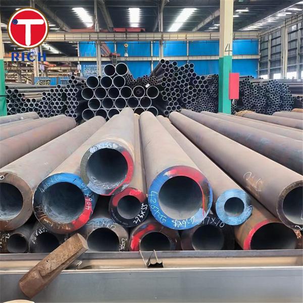 Tubes ronds structurels en acier allié 12Cr2Mo Tubes en acier sans soudure pour le craquage du pétrole