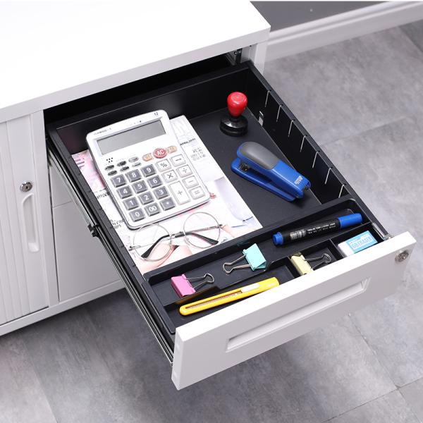 Шкаф хранения двери завальцовки холоднокатаной стали с постаментом 3 ящиков мобильным