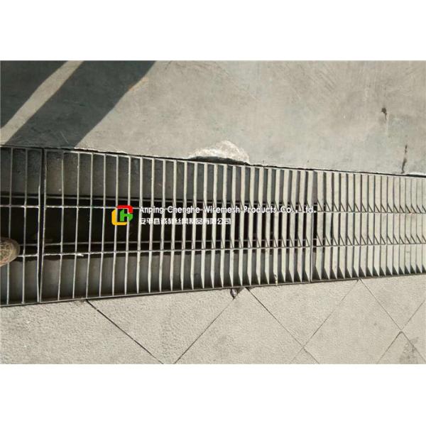 Serrated Bar Hot Dipped Galvanized Steel Grating Flat Weft Arrangement For Drainage Drain