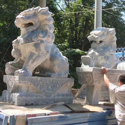 A mão da plaza de Grey Palace Stone Lion Statues do chinês cinzelou Lion Sculpture de mármore
