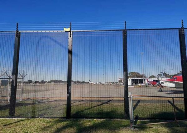 2.4m Height Airport Perimeter Fence Pvc Coated H Type Post