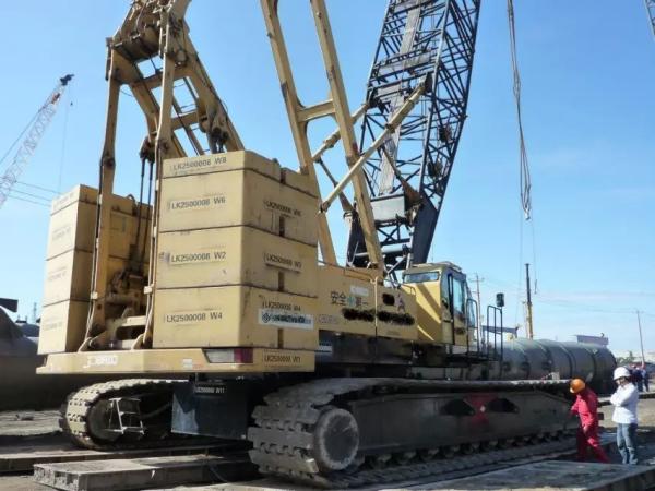2005 Original Japan Used KOBELCO 250 Ton Crawler Crane For Sale China