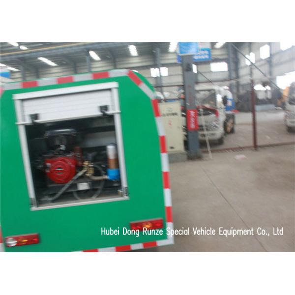 Mini High Pressure Washing Truck For Road Washing and Jetting Sewer 1000 Liters