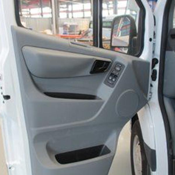 New Foton Automatic Ambulance Diesel EURO 5 4x4