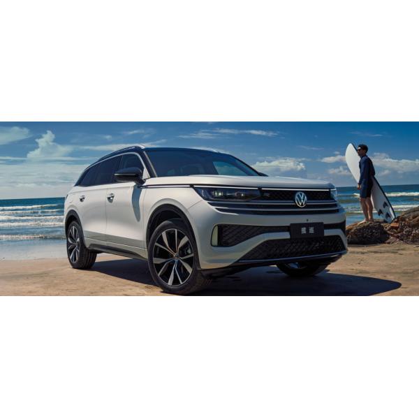 Large Space 2024 VW Tavendor 380TSI R-Line 4WD SUV With Electric Copilot Seat Adjustment