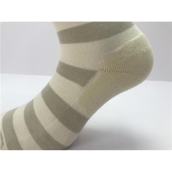 High Ankle Moisture Wicking Sports Socks for Pressure Elasticity and Durable Running