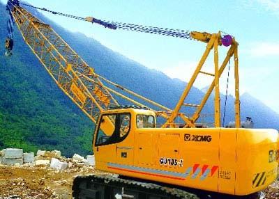 Durable Slewing Lattice Boom Hydraulic Crawler Crane QUY180 Luffing Jib 50t